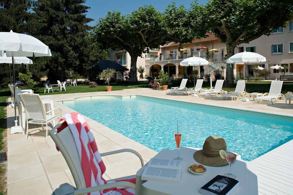 Hôtel piscine Aix les Bains